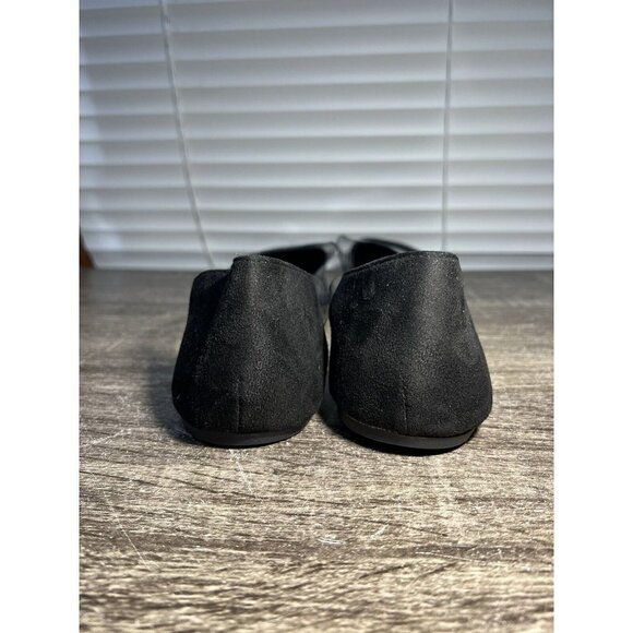 Pointed Toe Flats in Nude by epicstep, Size 9 - Picture 8 of 8